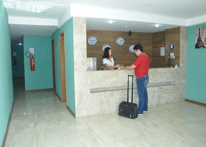 Bonjour Hotel